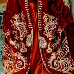 Beautiful velvet & embroidered short jacket rust color - boho n cute never worn